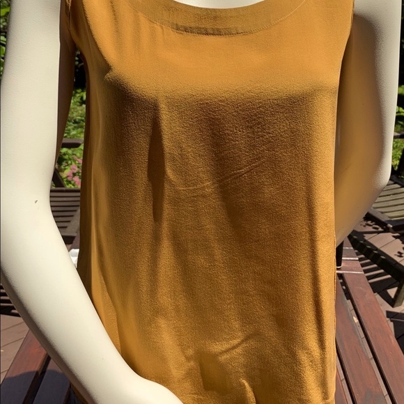 100% Silk Woman Tank Top mustard like natural Tan color deep round neck US M-L - Picture 2 of 5